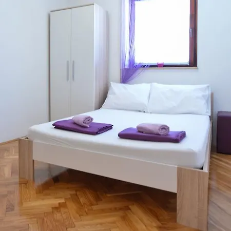 Apartman Vesna *