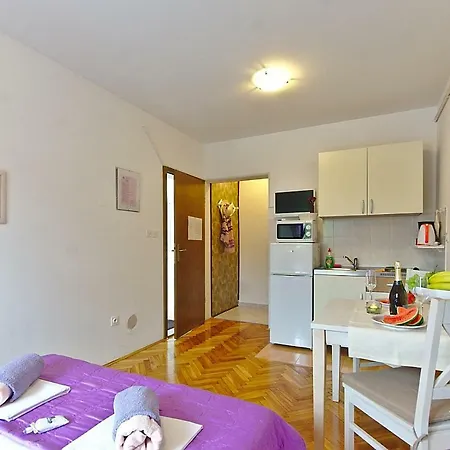 Vesna Apartman