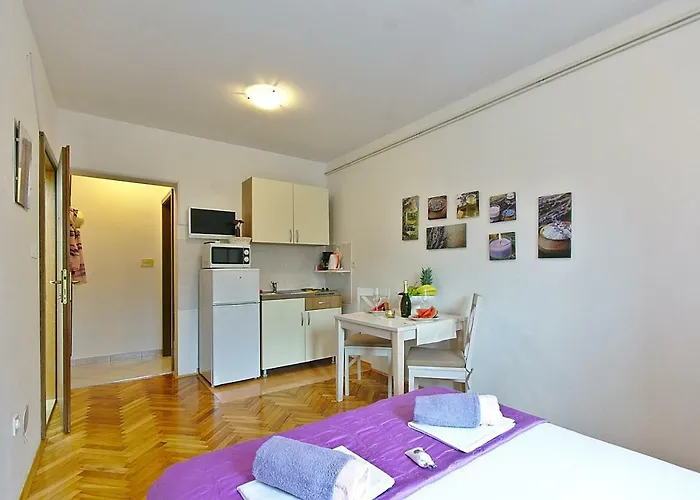 Vesna Apartman